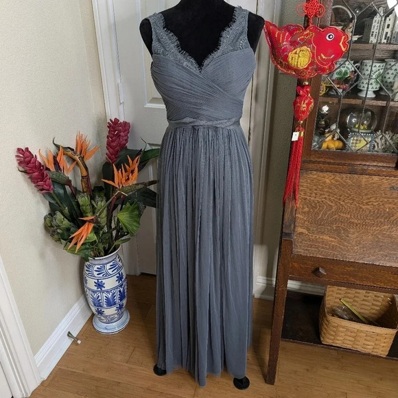 Moving Sale! 💘  Anthropologie BHLDN Hitherto Fleur Lace Gray Sleeveless Dress 2 - Picture 5 of 9